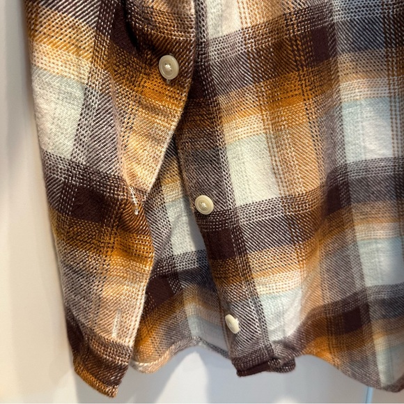 Like New Madewell Flannel Side-Button Oversized Shirt, Bickett Plaid, M - Picture 12 of 13